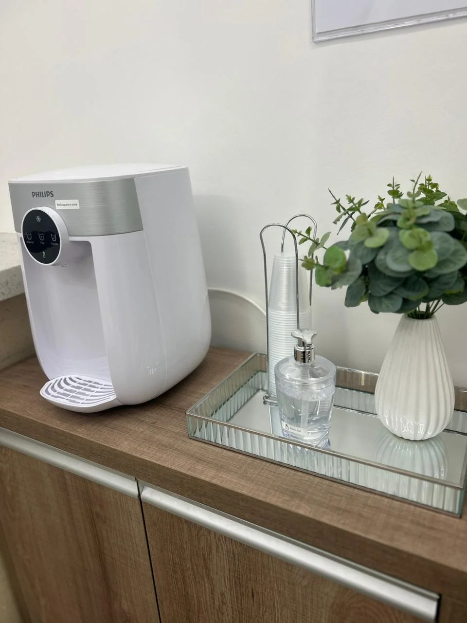 Detalhe do design de interiores elegante focado no bem-estar e tranquilidade
